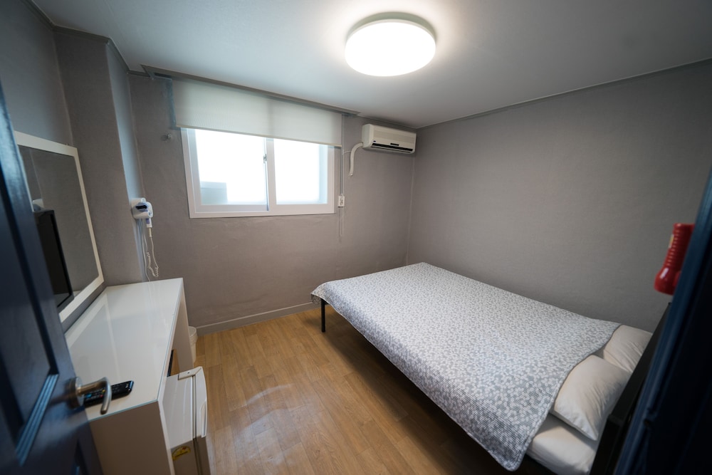 Beewon Guest House 12/45