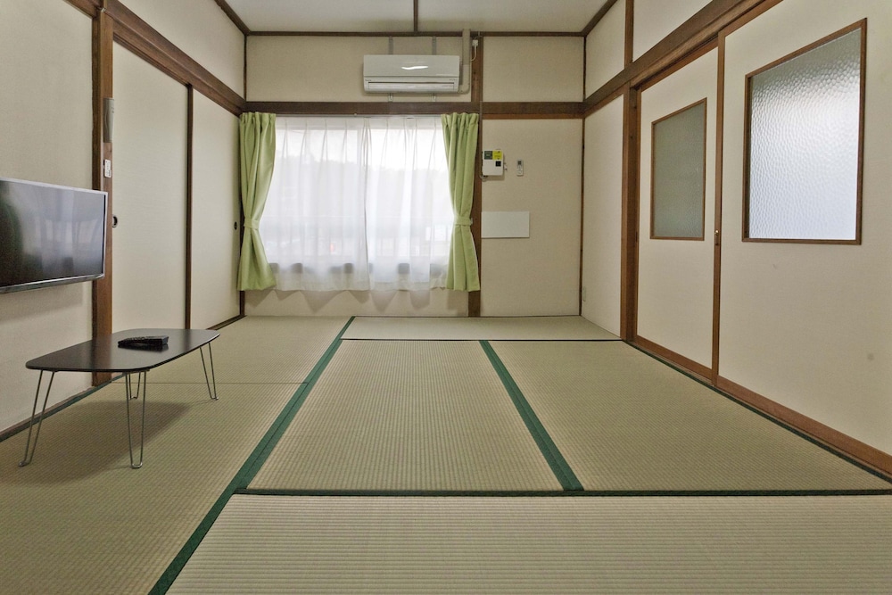Dormitory Sandanya Guesthouse 23/50