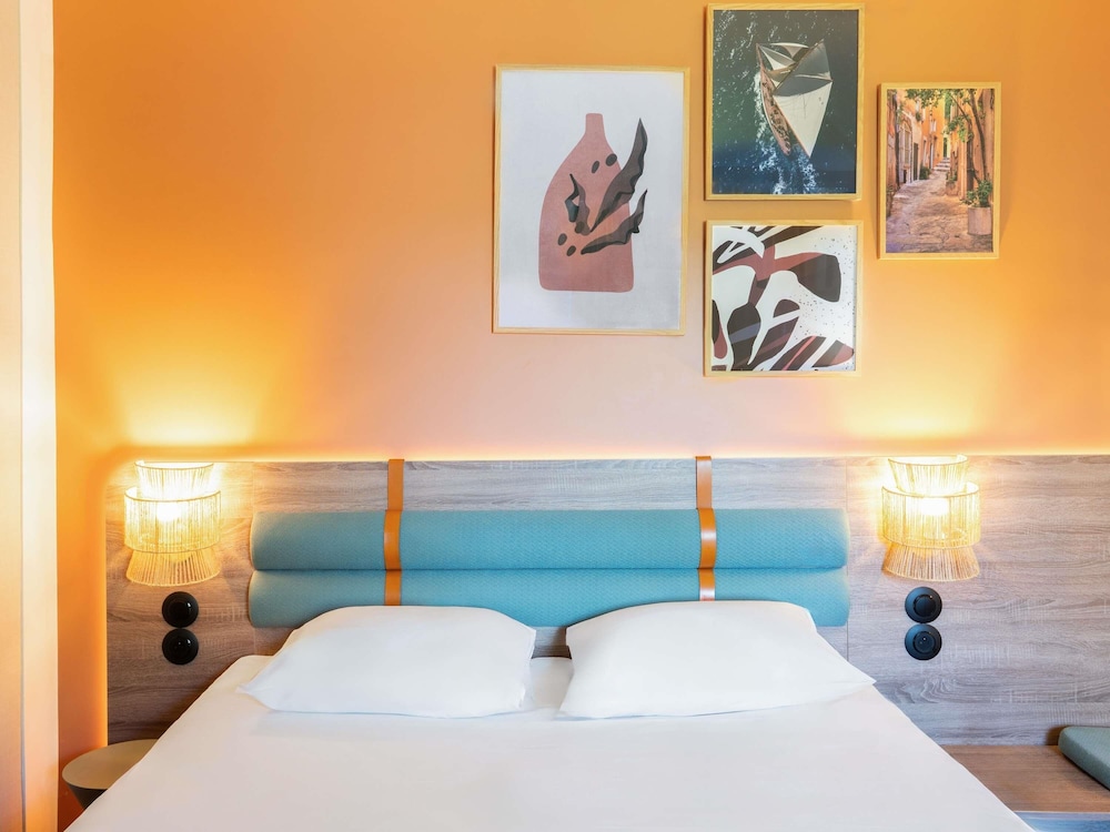 Ibis Golfe De Saint Tropez 24/69
