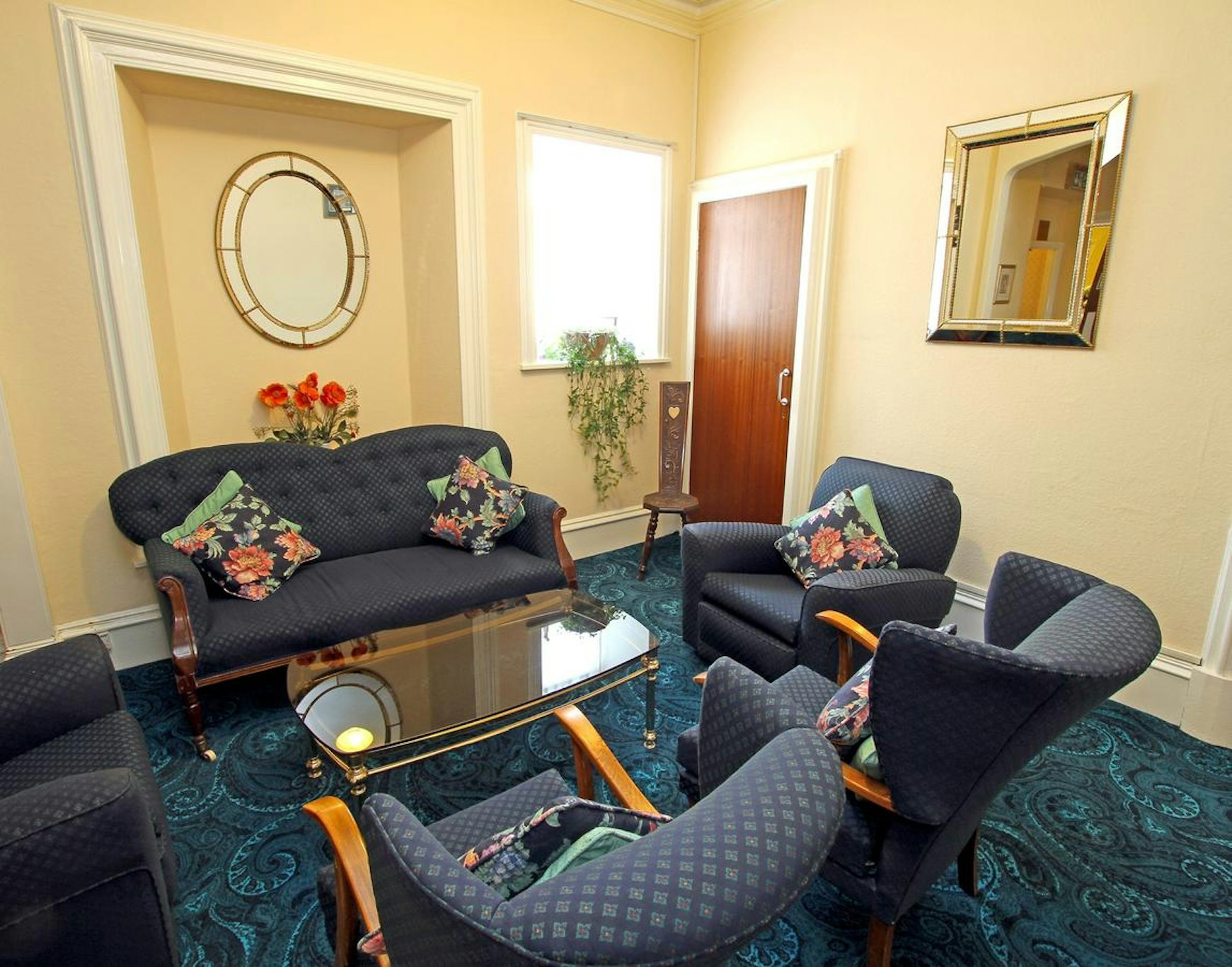 PENTLAND HOTEL 34/50