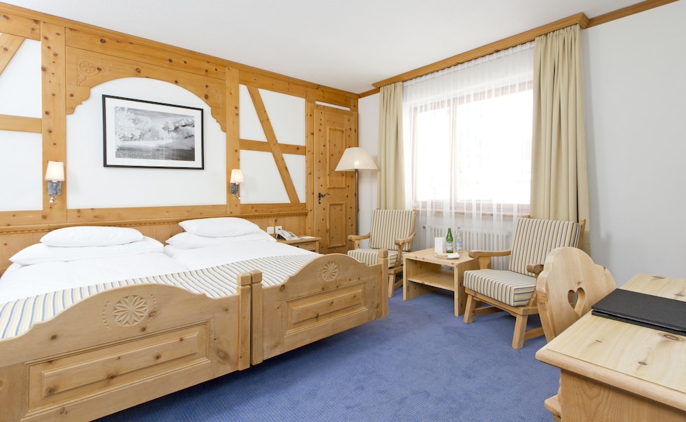 Edelweiss Swiss Quality Hotel 19/48
