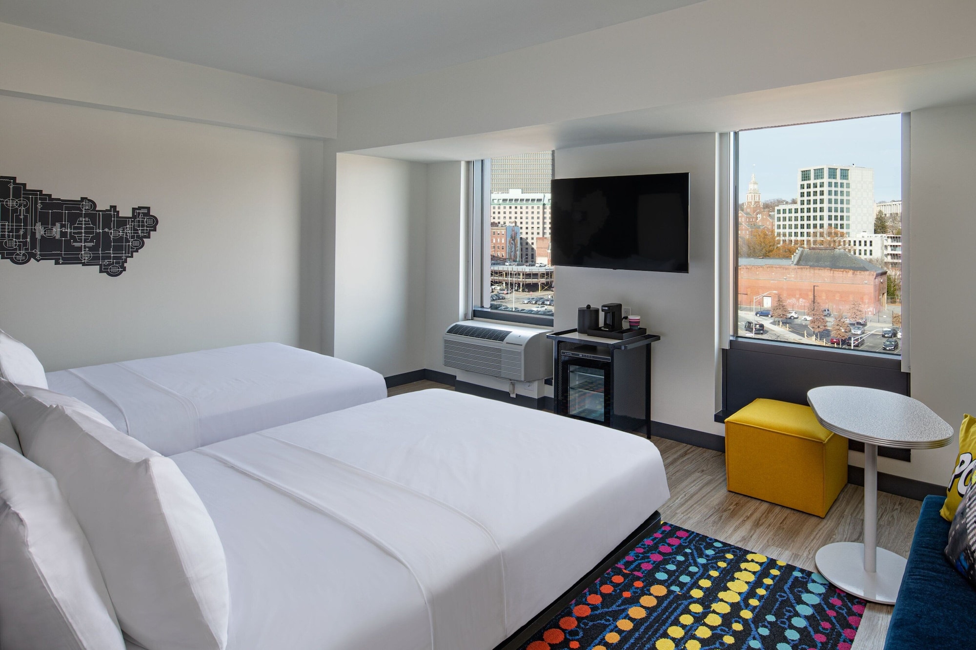 Aloft, 2 Queen Beds