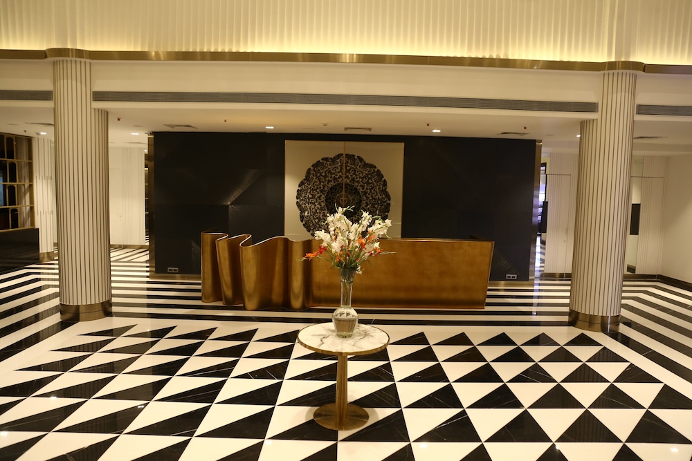 Clarks Inn Suites Raipur 9/50
