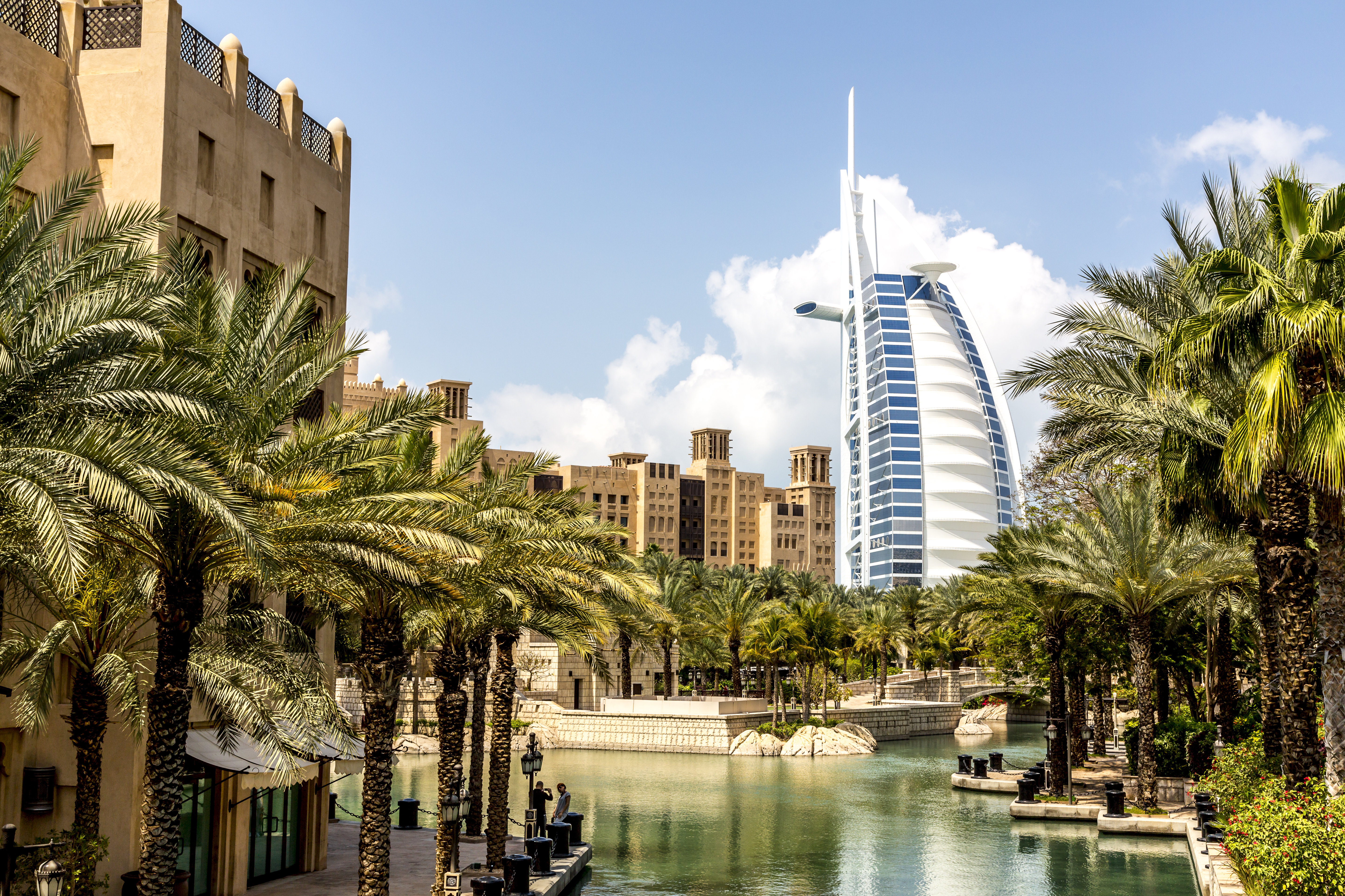 Holiday Inn Express Dubai Internet City 50/51