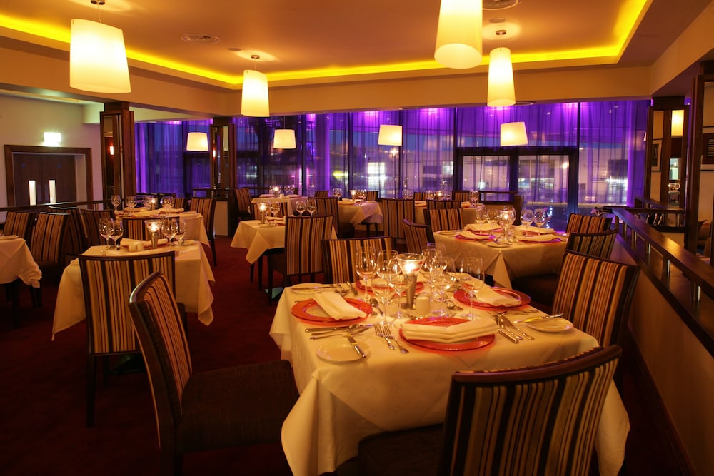 Clayton Hotel 49/64