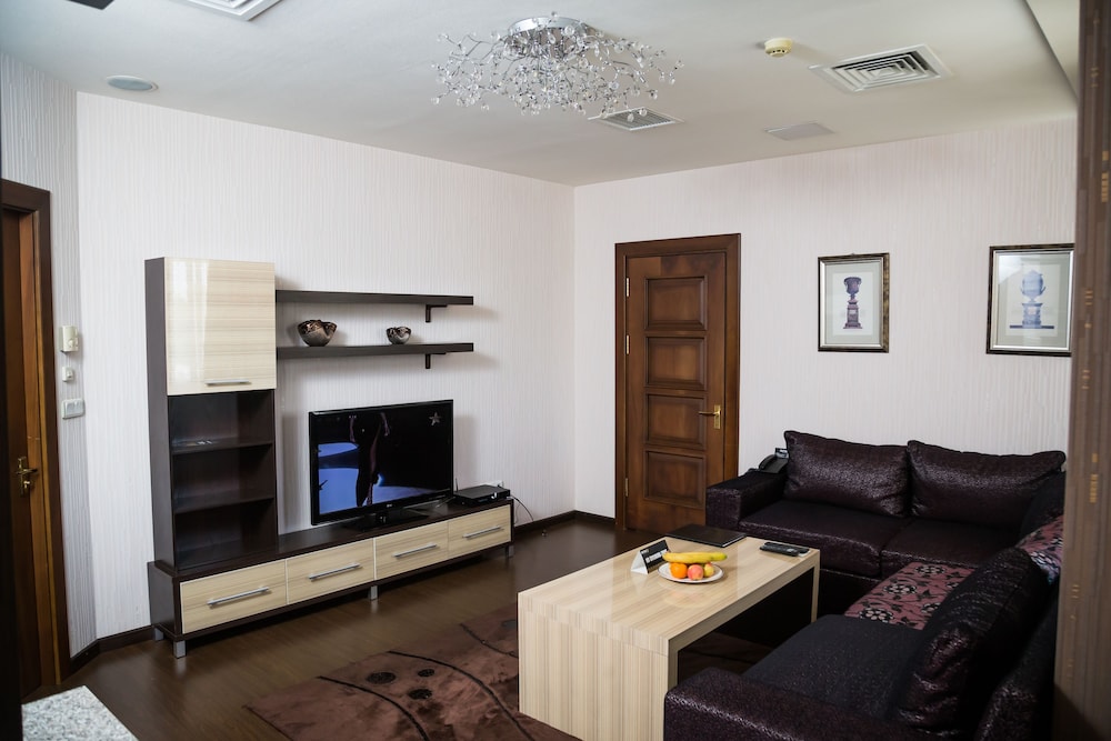 Darhan Boutique Hotel 35/69