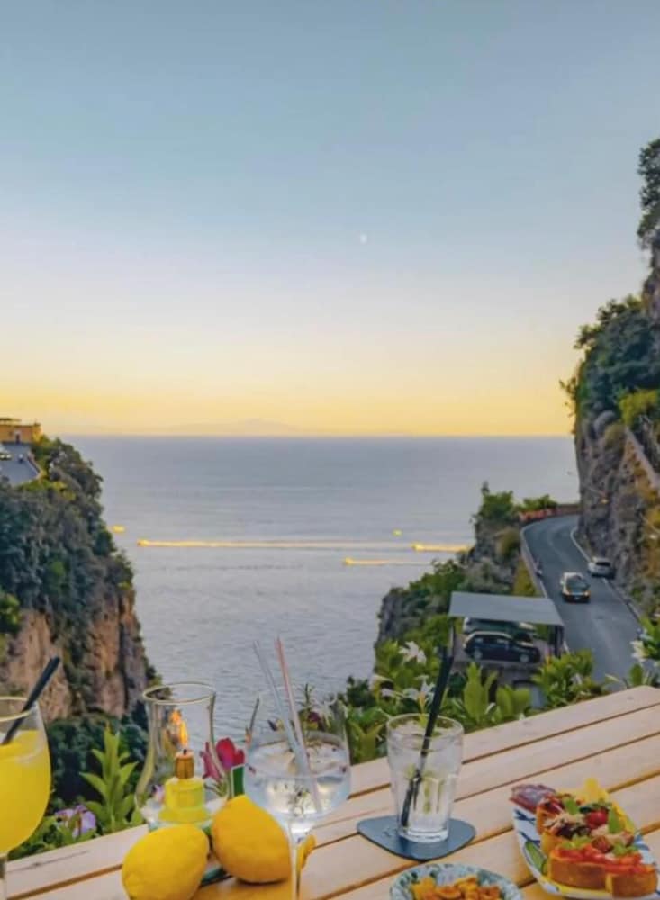 La Pergola Hotel 42/49