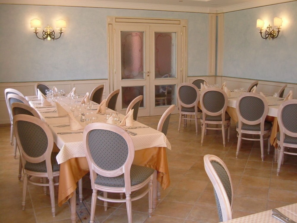 Hotel Ristorante La Lampara 36/43