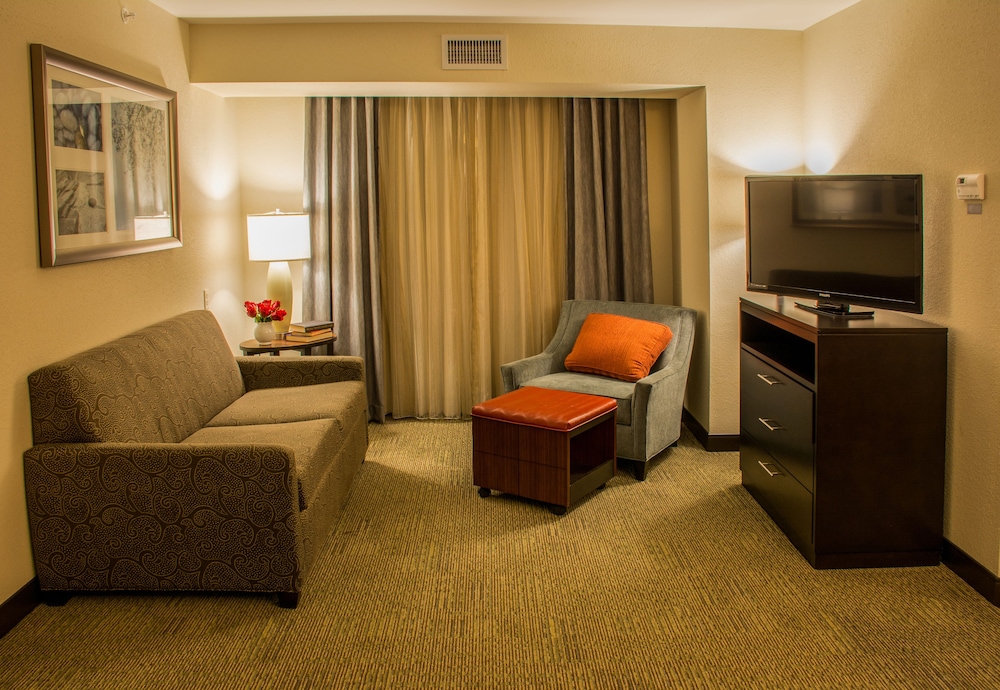 Staybridge Suites Schererville 30/55