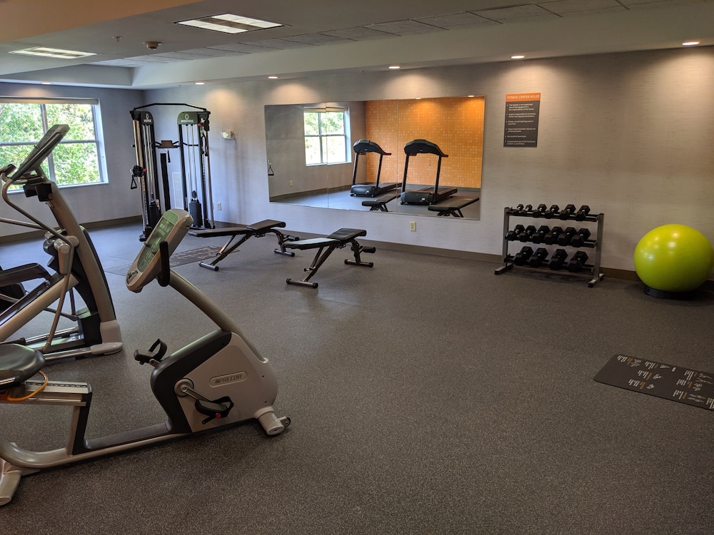La Quinta Inn and Suites by Wyndham Montgomery 25/50