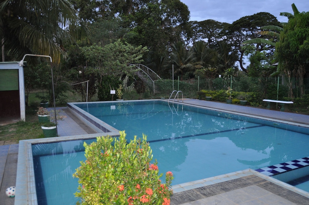 Nilketha Villa Eco Hotel 23/42