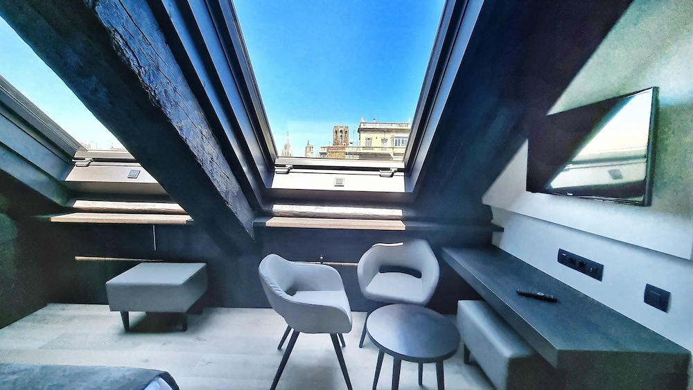 Sant Agusti Hotel 34/50