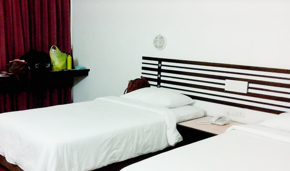 The Color Hotel Hat Yai 14/25