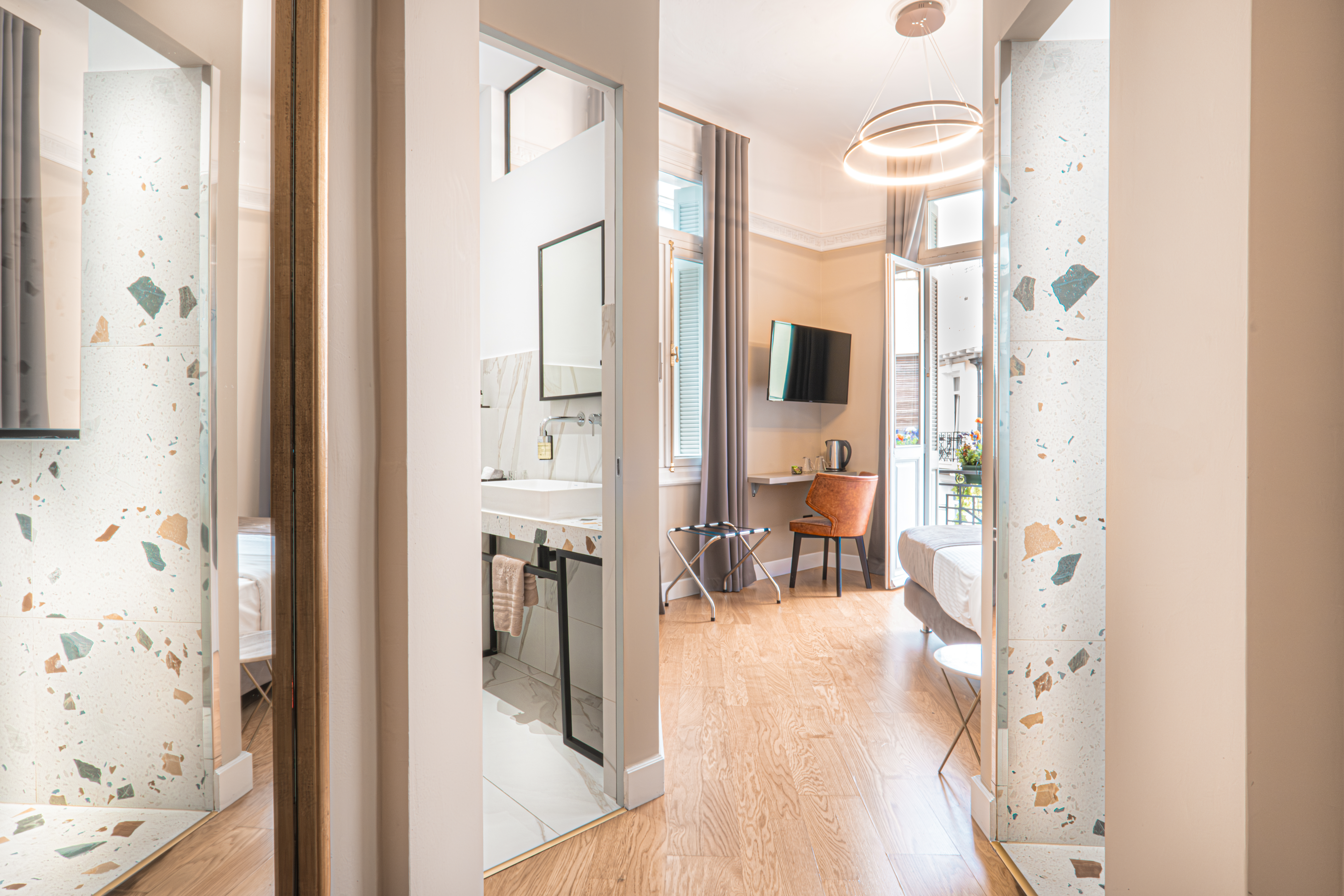 Belle, Deluxe، Belle Epoque Suites Athens 4/4