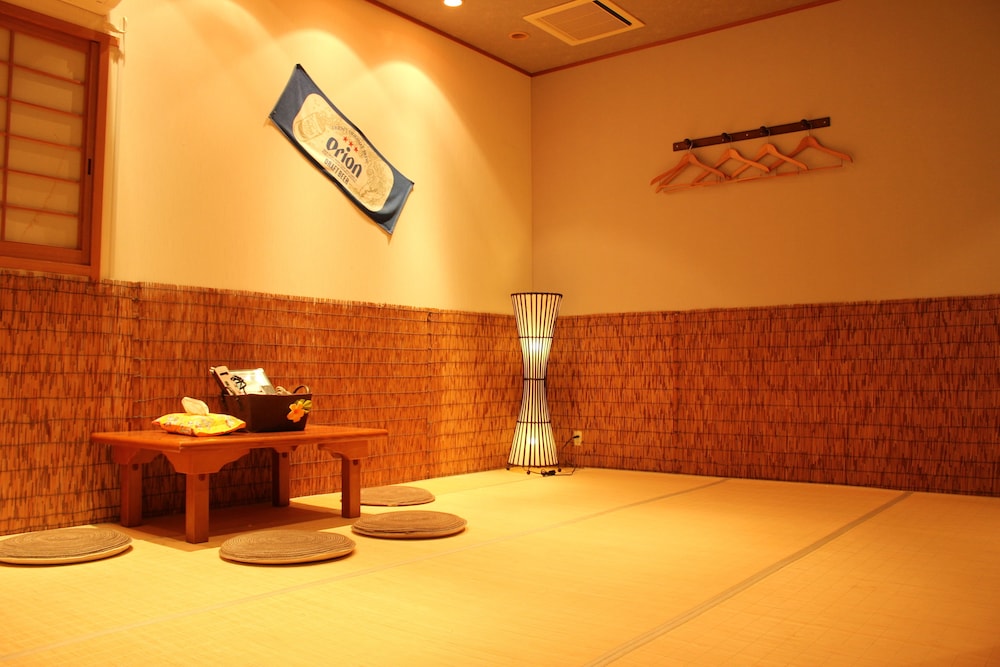Okinawa Minshuku Kariyushi Honkan 37/68