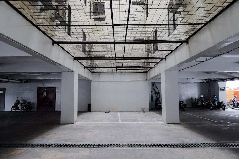 Super OYO Townhouse OAK Hotel Fiducia Serpong 6/44