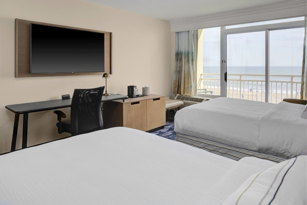 Fairfield Inn Suites By Marriott Virginia Beach Oceanfront 12/50