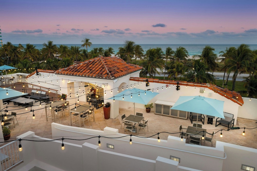 MARRIOTT VACATION CLUB PULSE, SOUTH BEACH 59/62