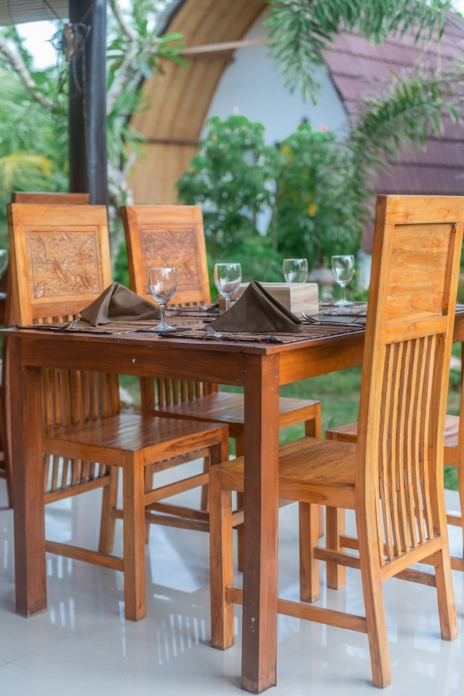 Penida Sunset Ocean View Bungalows 36/59