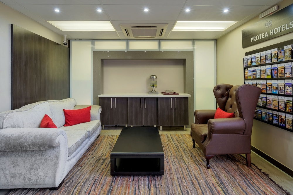 Protea Hotel Hatfield 25/39