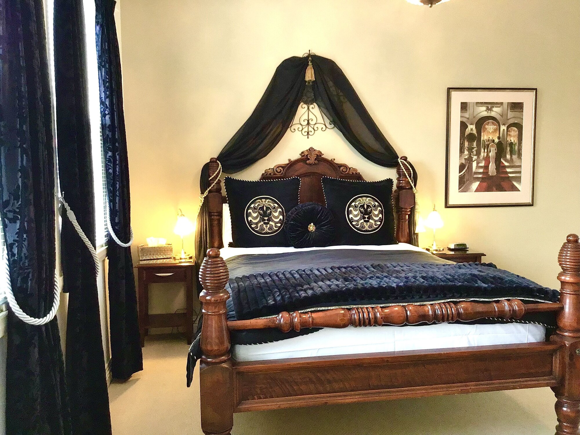 Garden, Executive, Queen Bed