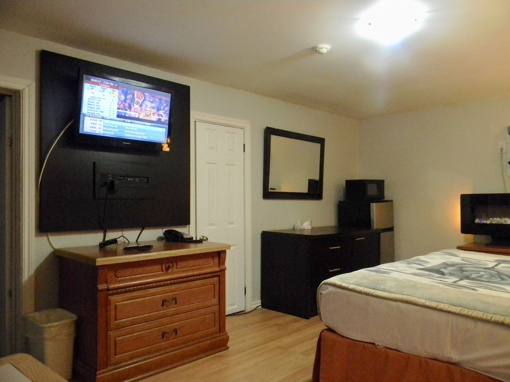 American Plaza Motel 20/31