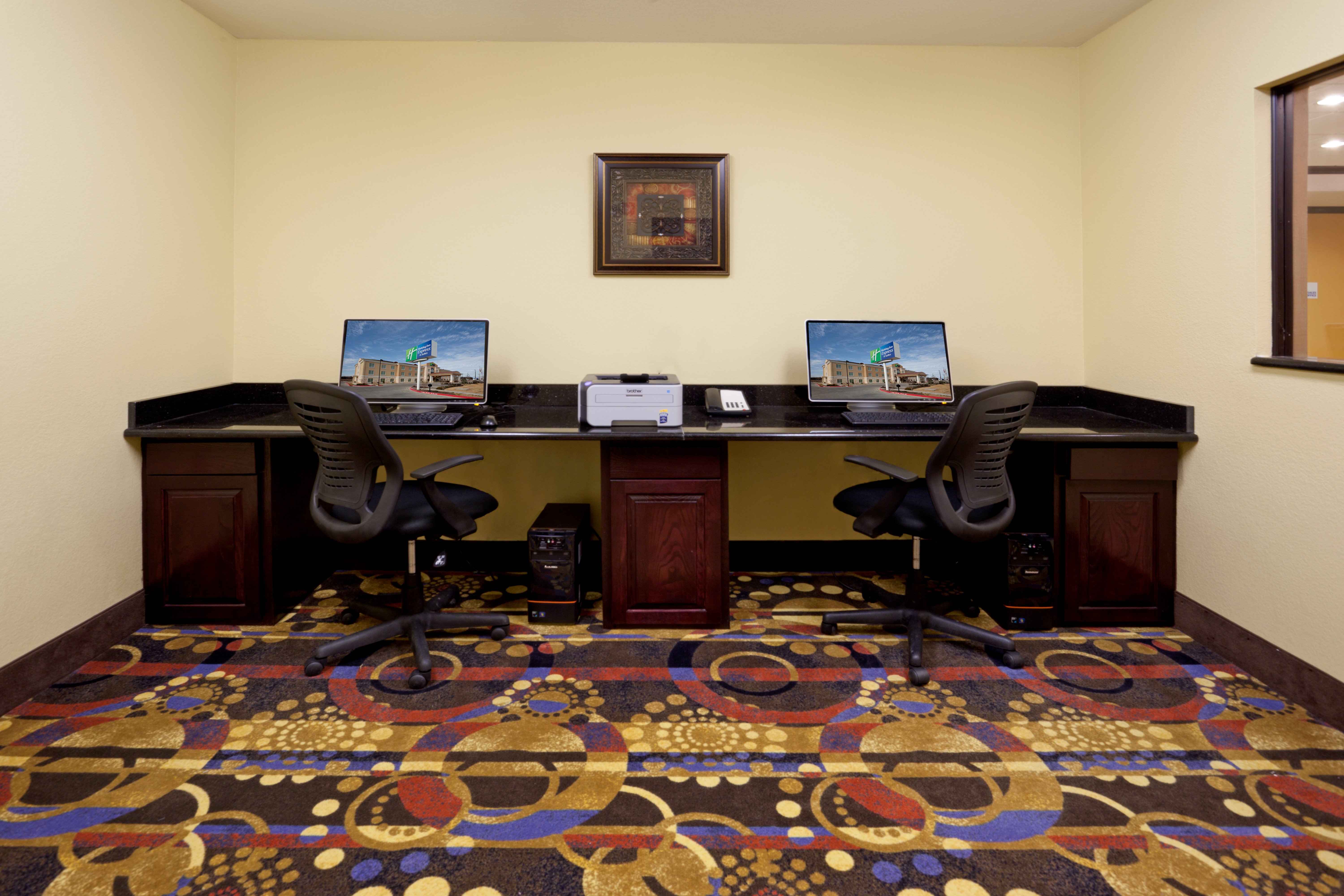 Holiday Inn Express Hotel And Suites Georgetown 27/28