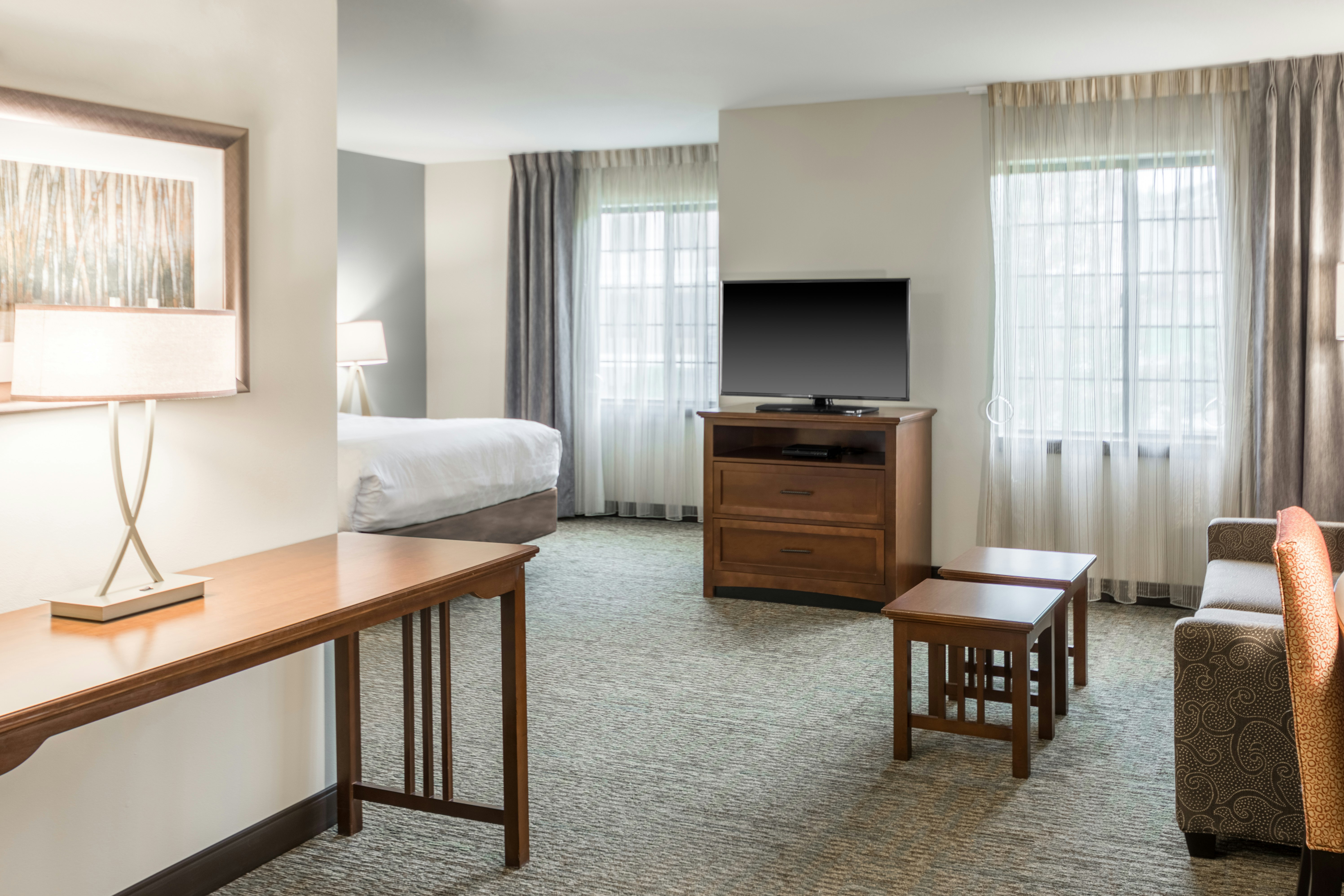 Staybridge Suites Kansas City-Independence 36/63