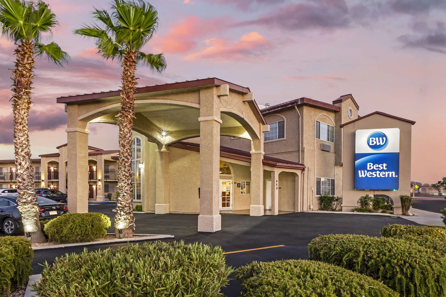 Best Western China Lake Inn 1/24