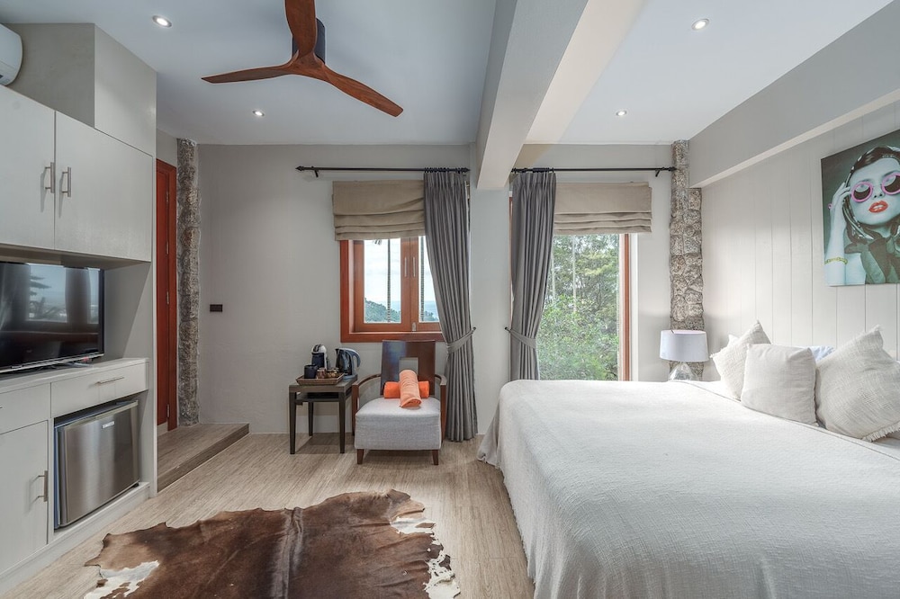 VILLA BAAN PHU PRANA 12/50