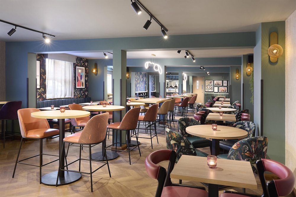 Premier Inn Newton Abbot 46/62