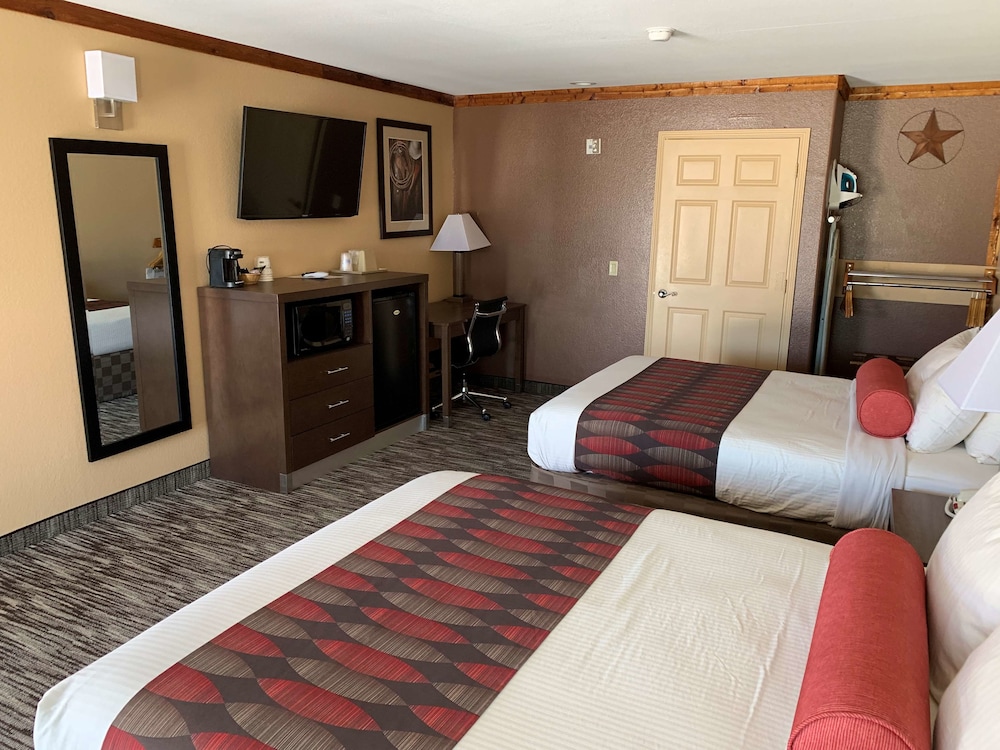 Best Western Windwood Inn & Suites 17/36