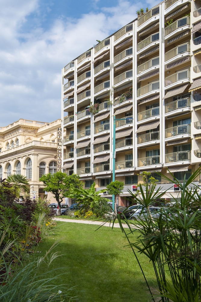 Chambord Hotel Menton 3/44
