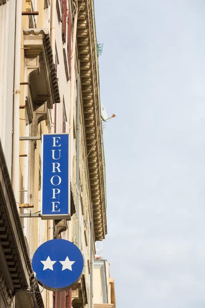 Europe Hotel 47/48