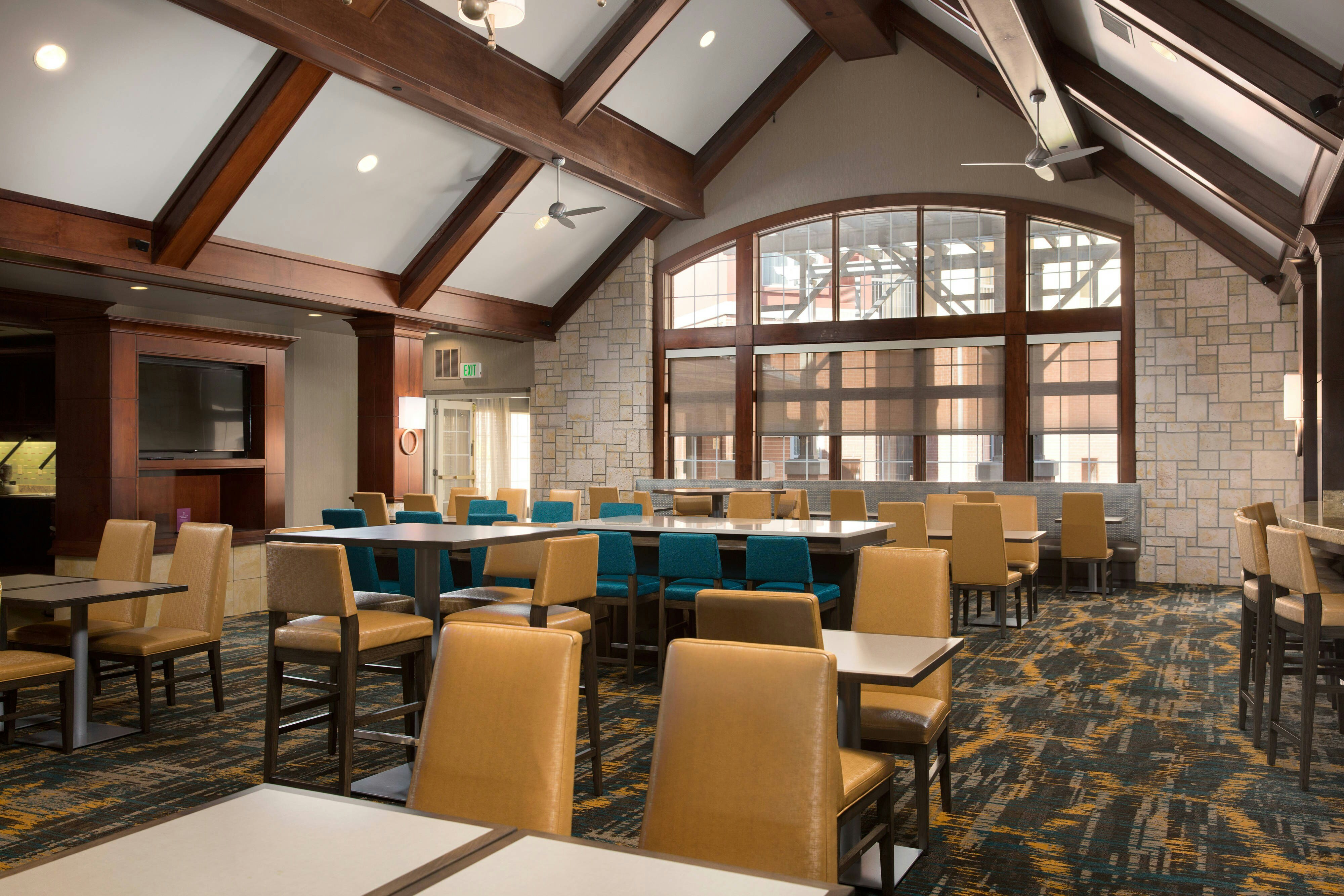 Residence Inn by Marriott Kansas City Airport 23/40