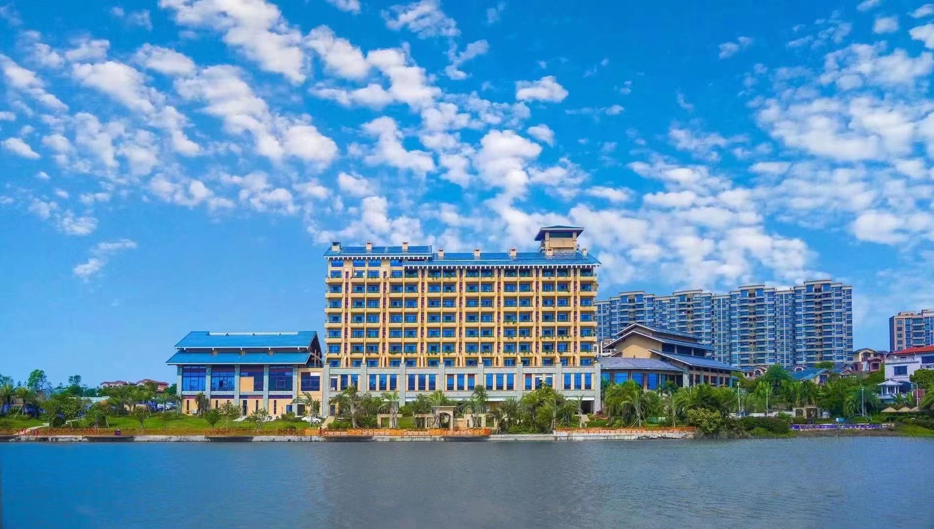 Country Garden Tianlu Lake Phoenix Hotel in JIANG MEN