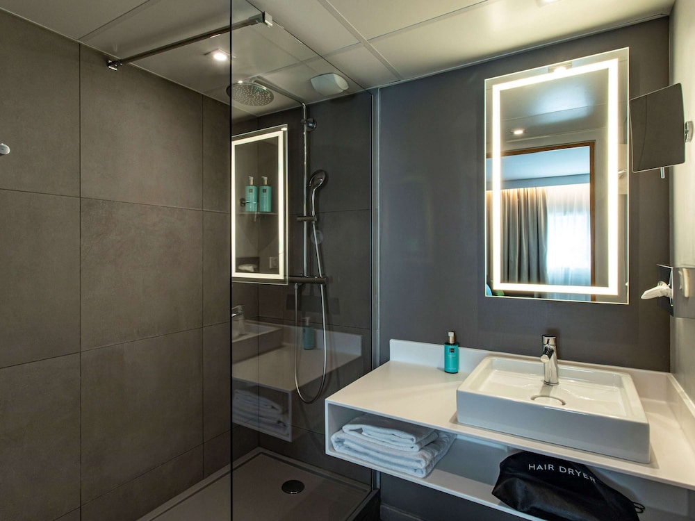 Novotel Paris 14 Porte D'orleans 49/49