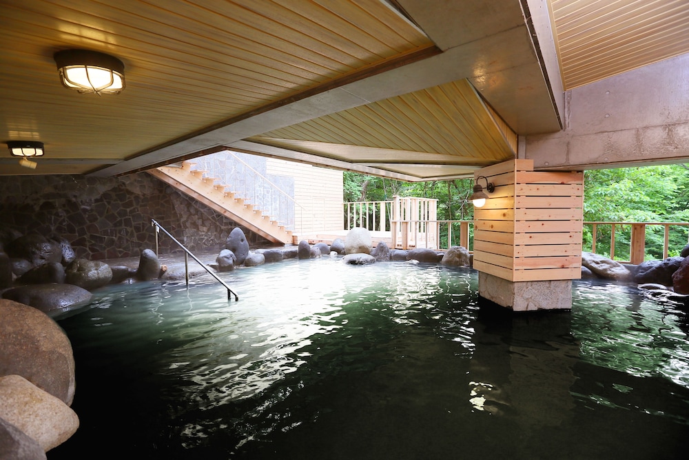 HOTEL FLORACION NASU 23/50