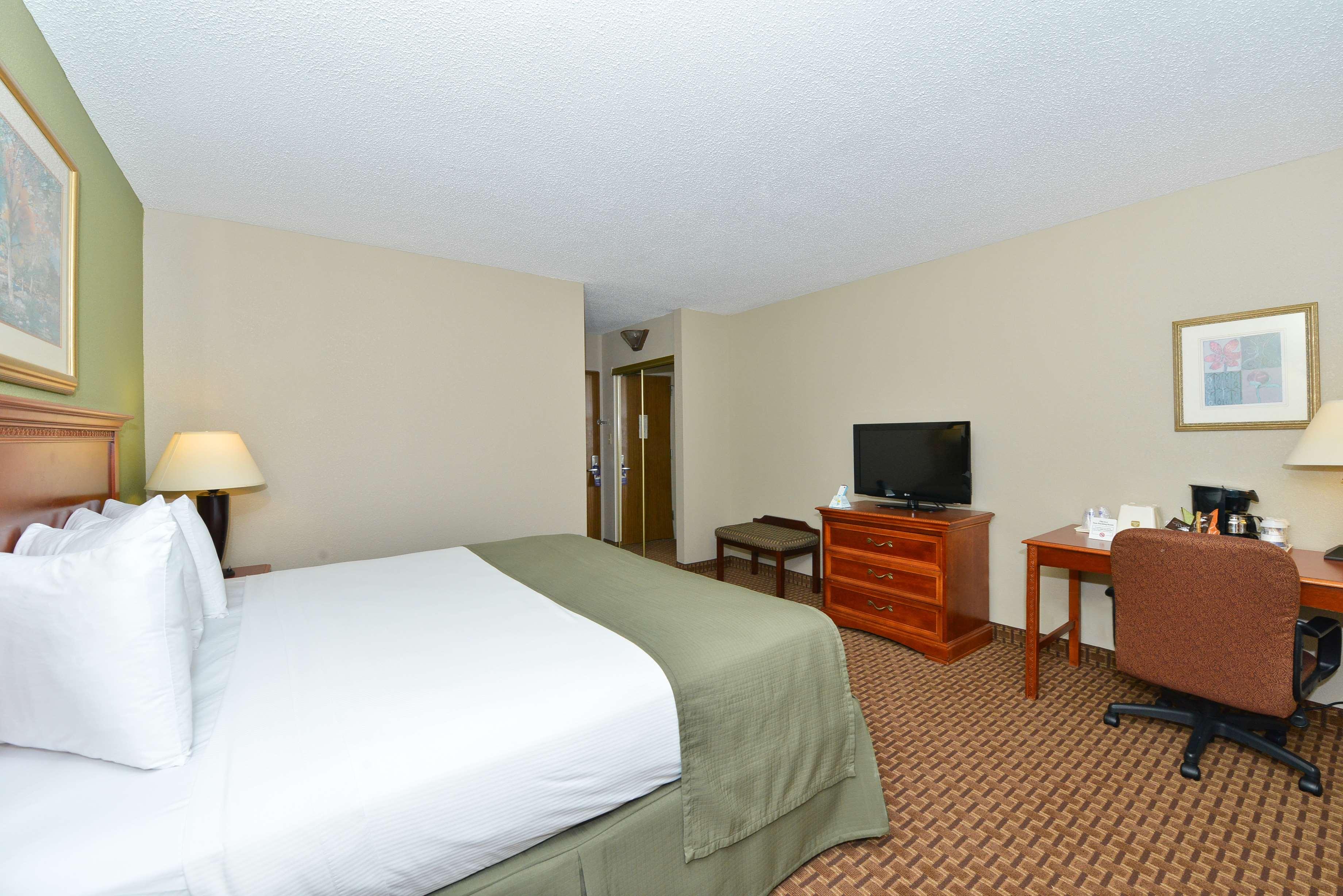 Raleigh North downtown Hotel 7/18