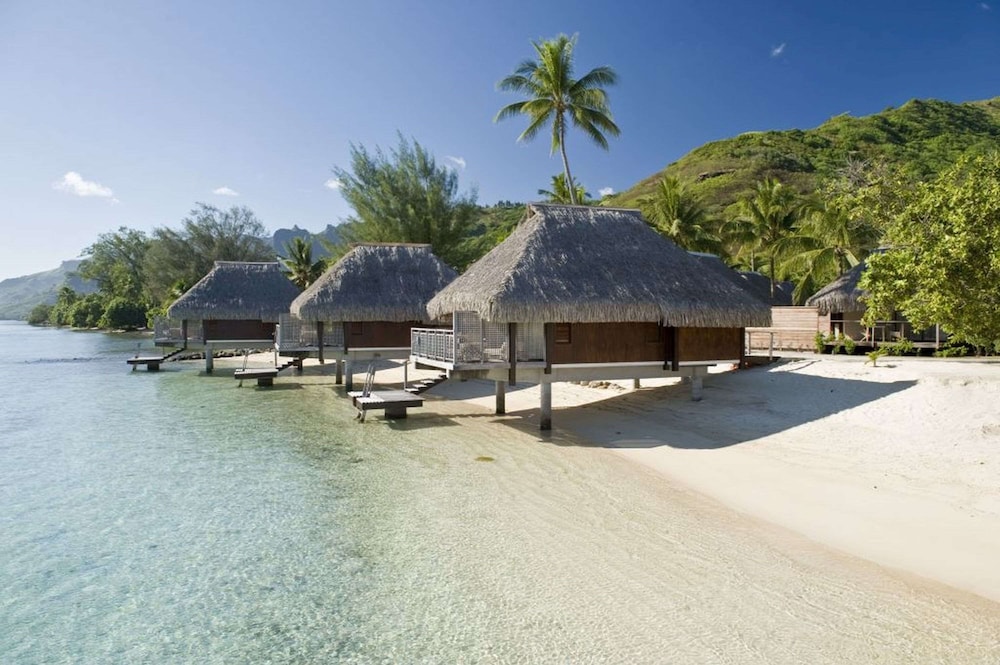 Hilton Moorea Lagoon Resort and Spa 6/81