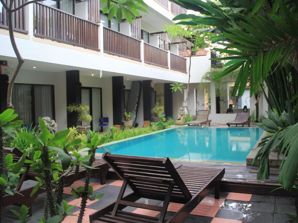 The Kubu Hotel 3/42