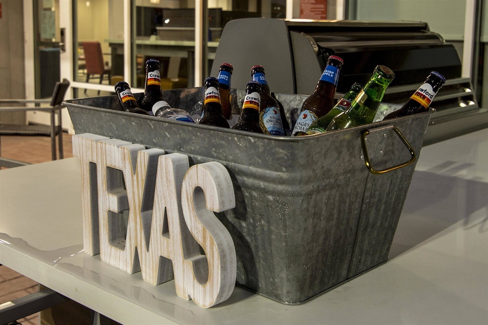 TownePlace Suites by Marriott Houston Hobby Airport 40/42