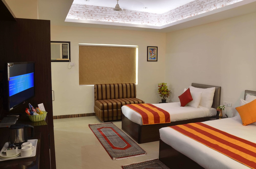 Hotel Karan Vilas 14/64