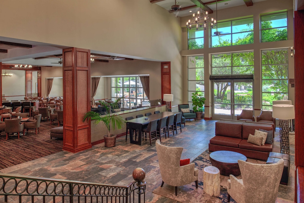 Hilton San Antonio Hill Country 48/74