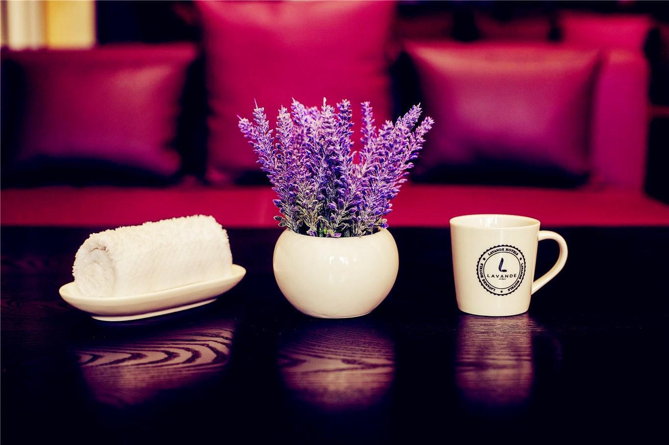 Lavande Hotel Qingdao Wusi Plaza Branch 24/38
