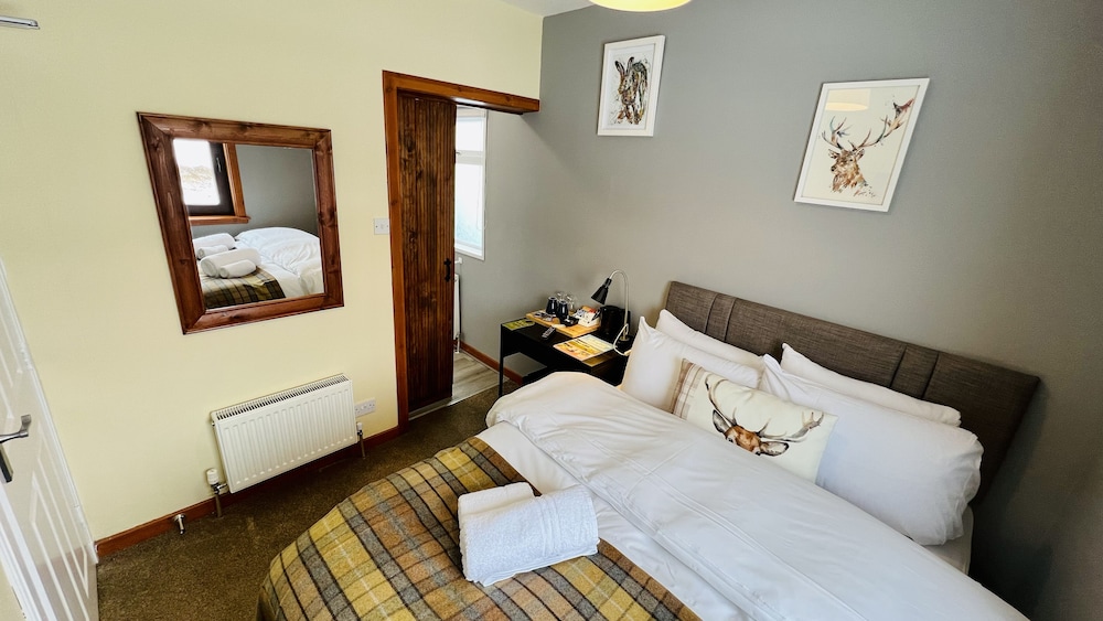 Aultguish Inn 11/50