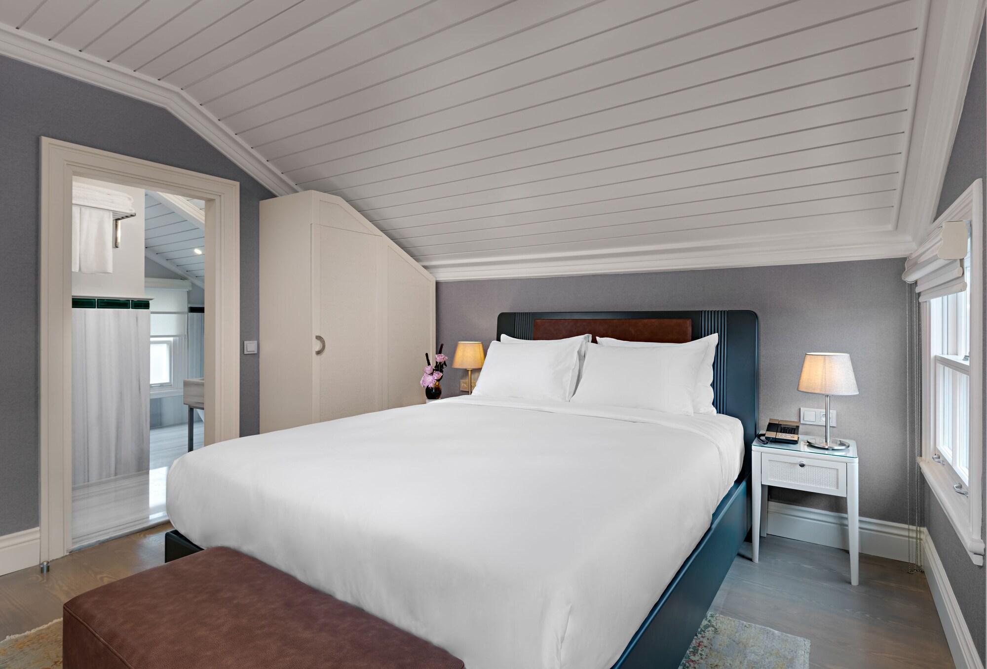 Penthouse Suite