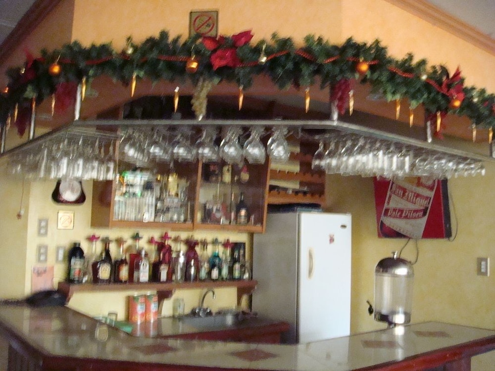 Plaza Maria Luisa Suites Inn 1/38