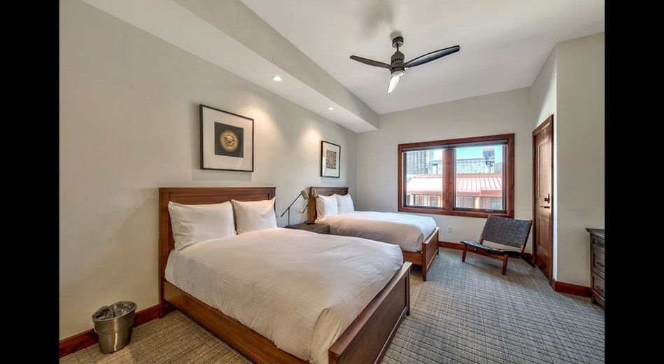 3 BEDROOMS, RESIDENCE