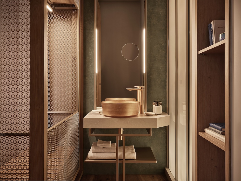 Domus Blanc Boutique Hotel 56/60
